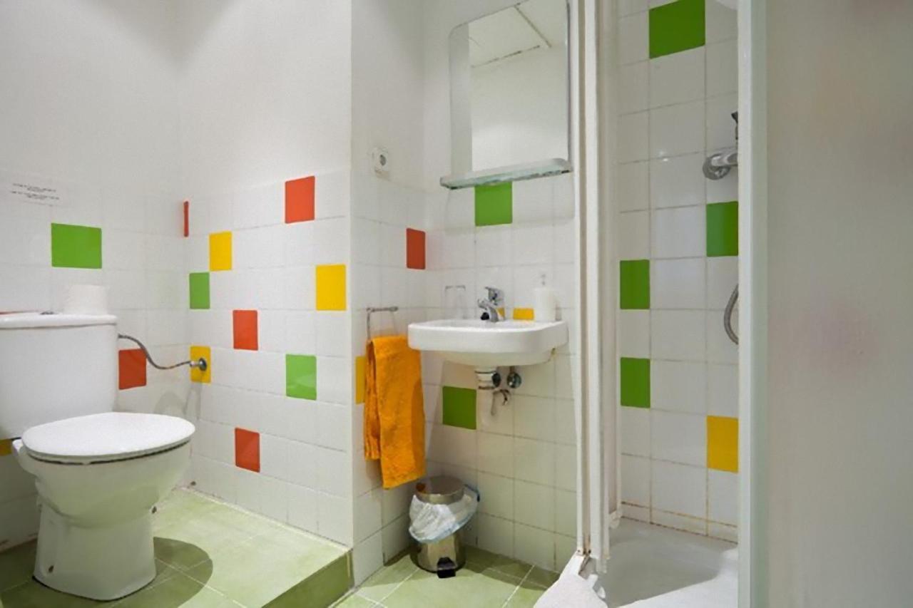 La Casa De Laura Nisia B&B Barcelona Ngoại thất bức ảnh