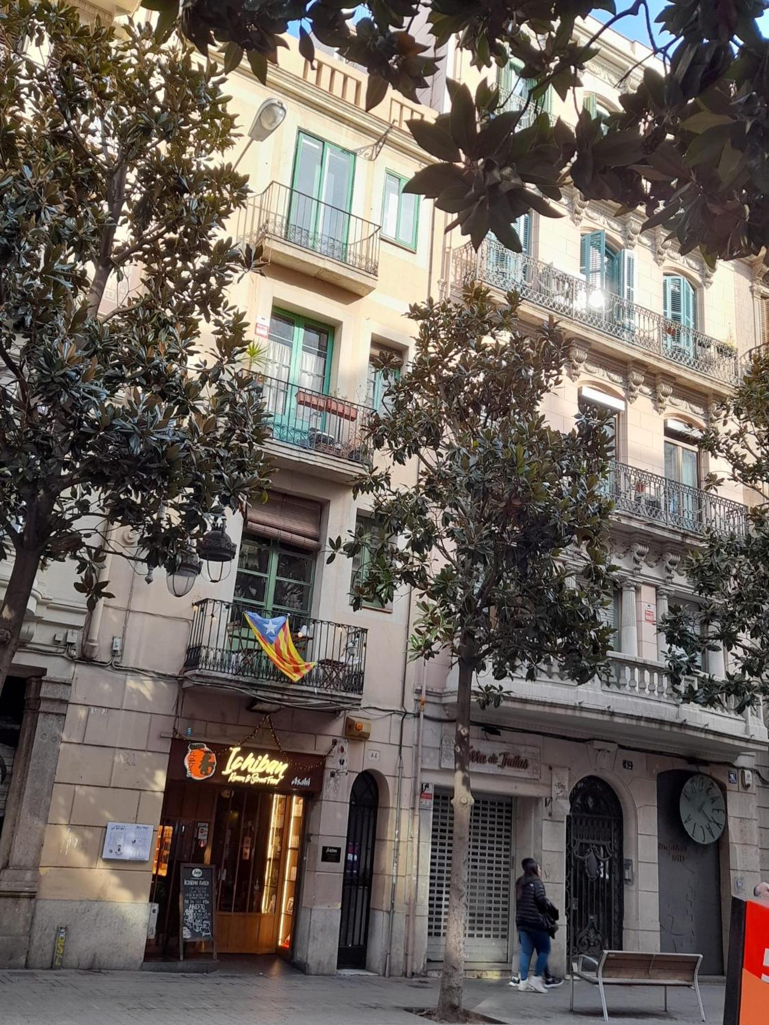 La Casa De Laura Nisia B&B Barcelona Ngoại thất bức ảnh